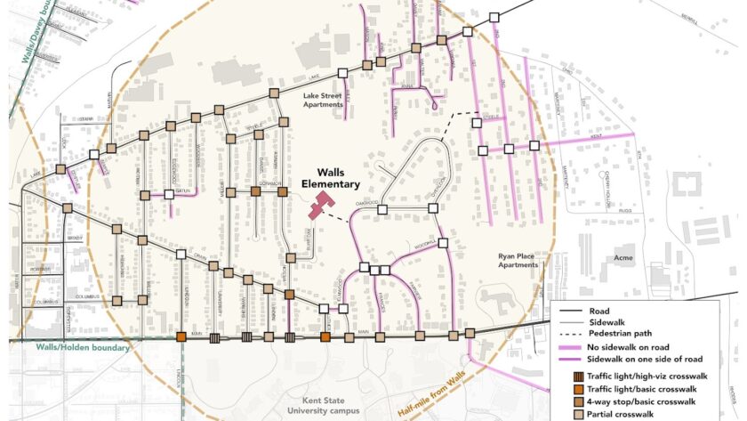 Map showing sidewalks and crosswalks in 1 mile radius to Walls Elementary School.